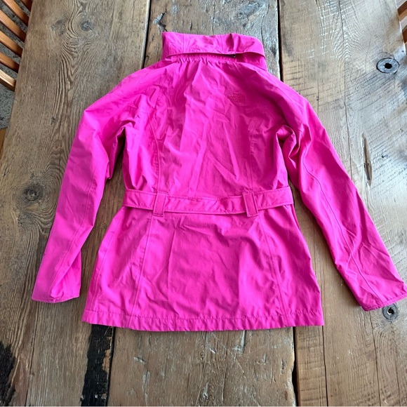 NORTH FACE Bright Pink Hooded Rain Jacket - Picture 4 of 5
